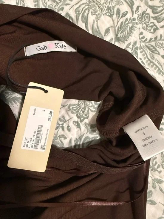 Mixology Gab & Kate Brown Halter Women's Top NWT - Picture 4 of 6